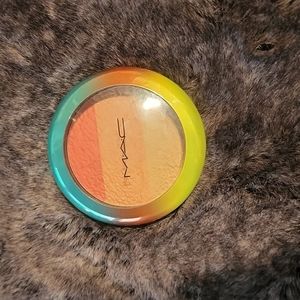 MAC High-light powder